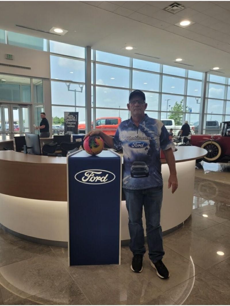 Ford Plat bowling logo Platinum Ford in Terrell TX