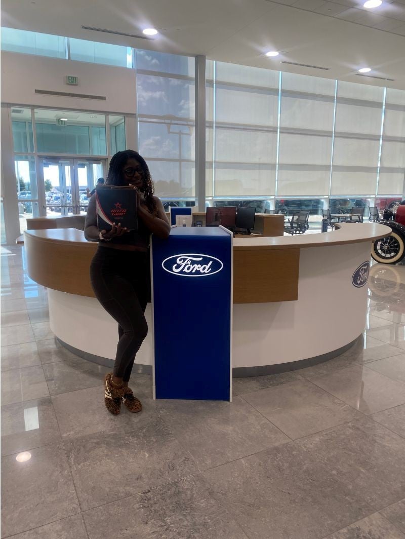 Ford Plat bowling logo bowling alumni in Terrell TX