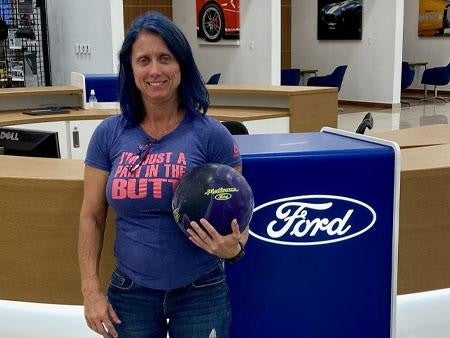 Deanna Goss purchased a 2017 Jeep Cherokee Platinum Ford in Terrell TX